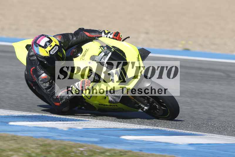 /Archiv-2024/01 26.-28.01.2024 Moto Center Thun Jerez/Gruppe schwarz-black/710